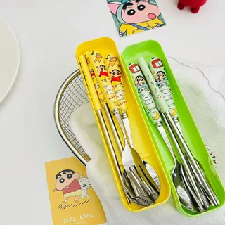 ชุดช้อนส้อมสแตนเลสลายการ์ตูนชินจัง เหมาะสำหรับนักเรียนและพนักงานออฟฟิศ