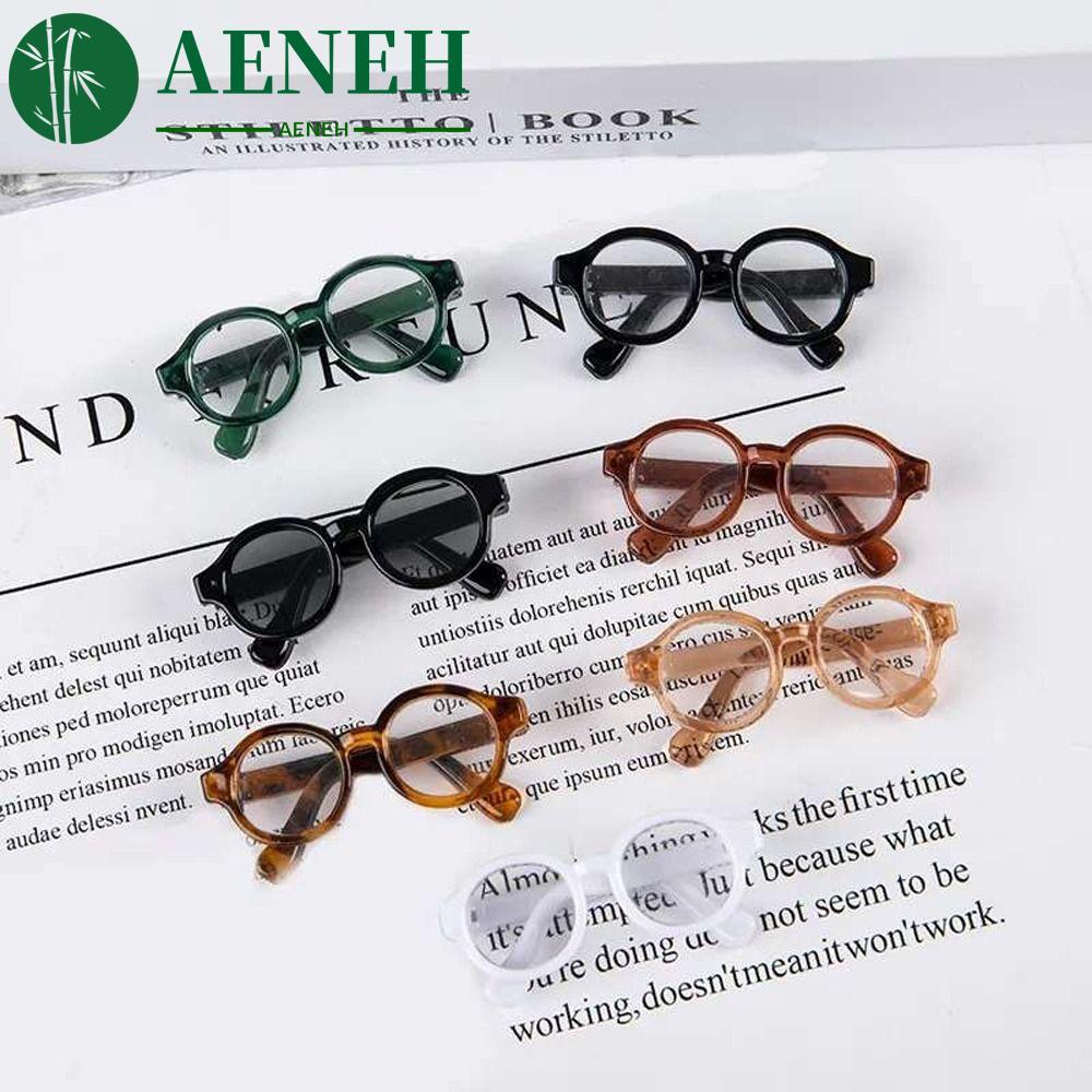 AENEH แว่นตากรอบกลม, แว่นตามินิตุ๊กตาพลาสติกหลายสี, 4.5 ซม./1.97 ในตุ๊กตาขนาดเล็กแว่นตาเครื่องประดับตุ๊กตา