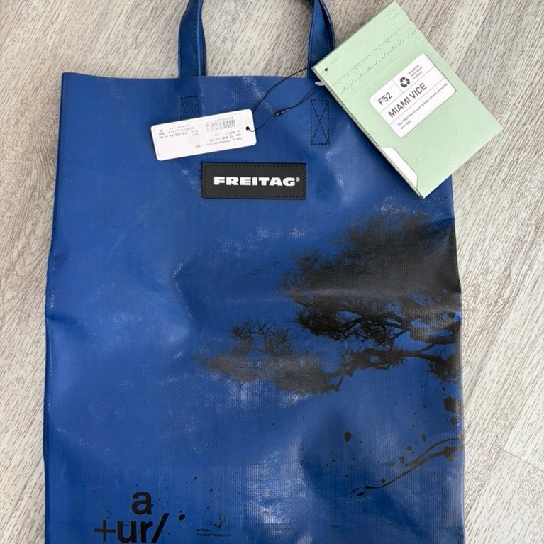 Freitag Miami Vice X Wabi-Sabi limited 1000 ใบ