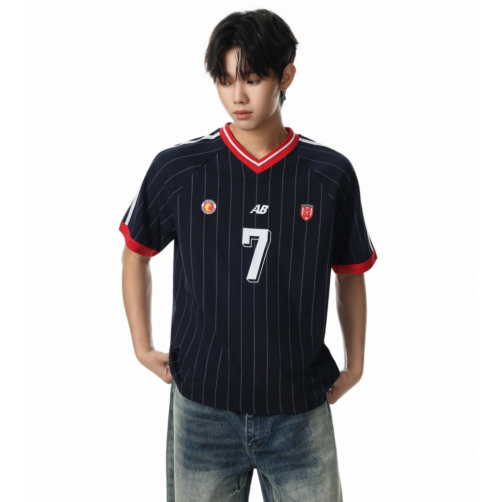 Suikone เสื้อยืดผู้ชายแขนสั้นอเมริกันอินเทรนด์ลายคอวีคุณภาพสูง unisex jersey — صورة 2