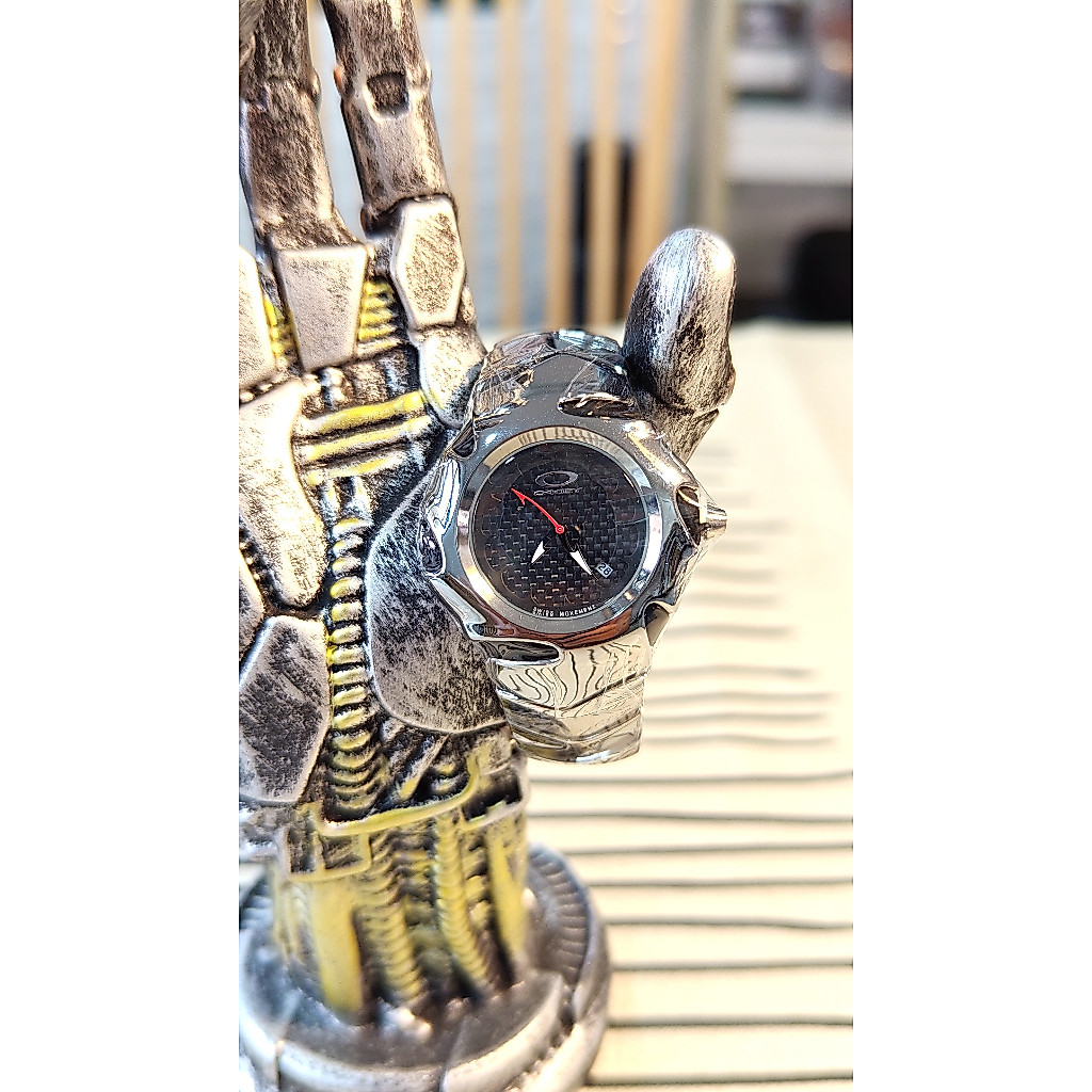 Blade Watch:Y2K style/สายโครเมียมพร้อมหน้าปัดคาร์บอนไฟเบอร์