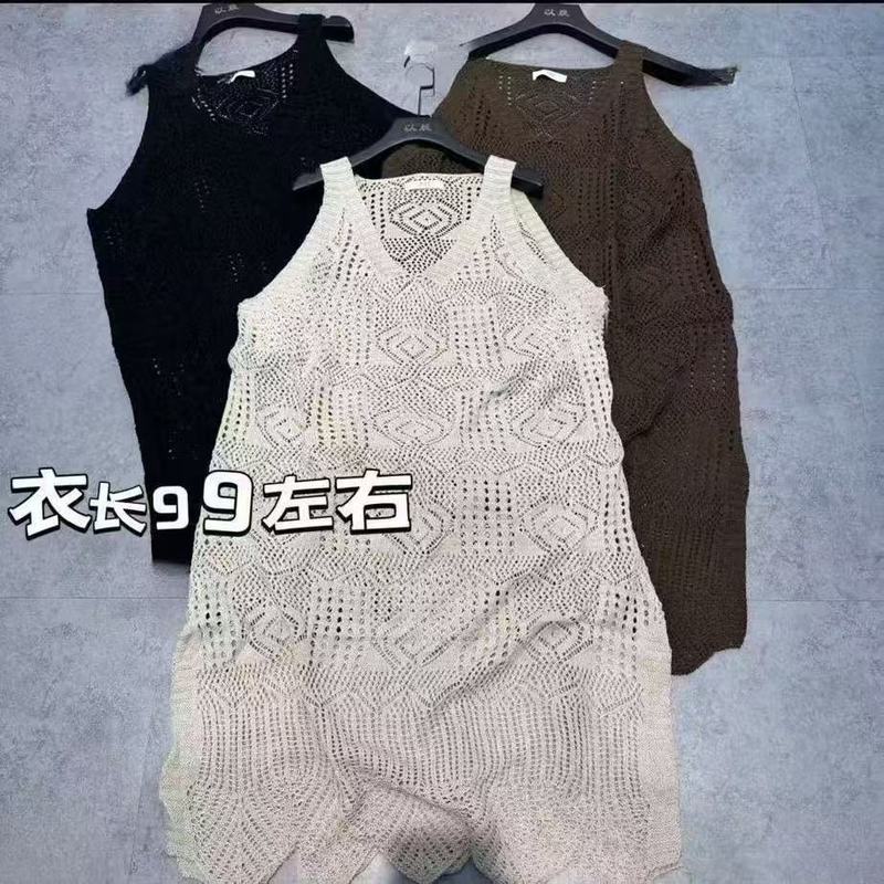 2026 ใหม่สไตล์กลวงโครเชต์เสื้อกั๊กแขนกุดถักกระโปรงชั้นทั้งหมดตรงกับเสื้อกั๊กชุดแฟชั่นด้านบน