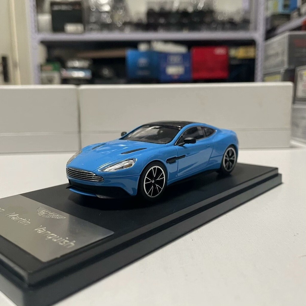 [สต๊อกพร้อม 1 รายการ] LCD Aston Martin Aston Martin Vanquish1/43 Blue Original Package