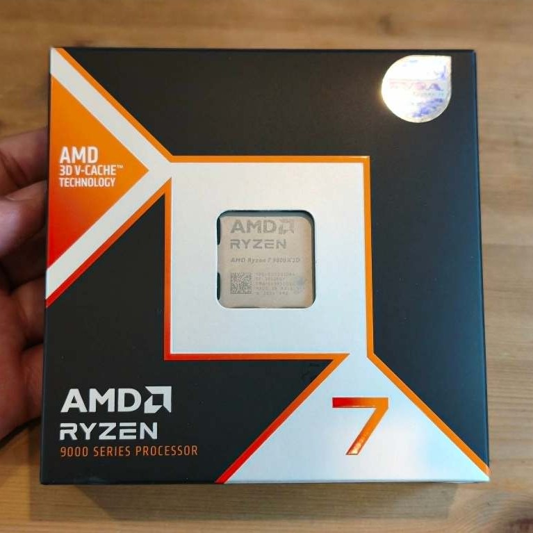 CPU (ซีพียู) AMD RYZEN 7 9800X3D - 8C 16T 4.7-5.2GHz (AMD SOCKET AM5) มือสอง ประกันศูนย์ไทย ครบกล่อง