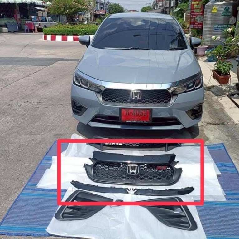 กระจังหน้าRsพร้อมคิ้วไฟสีดำเงา City Mc Rs 5ประตู ปี2024-ปัจจุบัน ของแท้