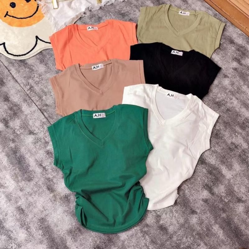 CT9 เสื้อยืดผู้หญิง PHOM กอดคอเต่าแขนกุดเอว
