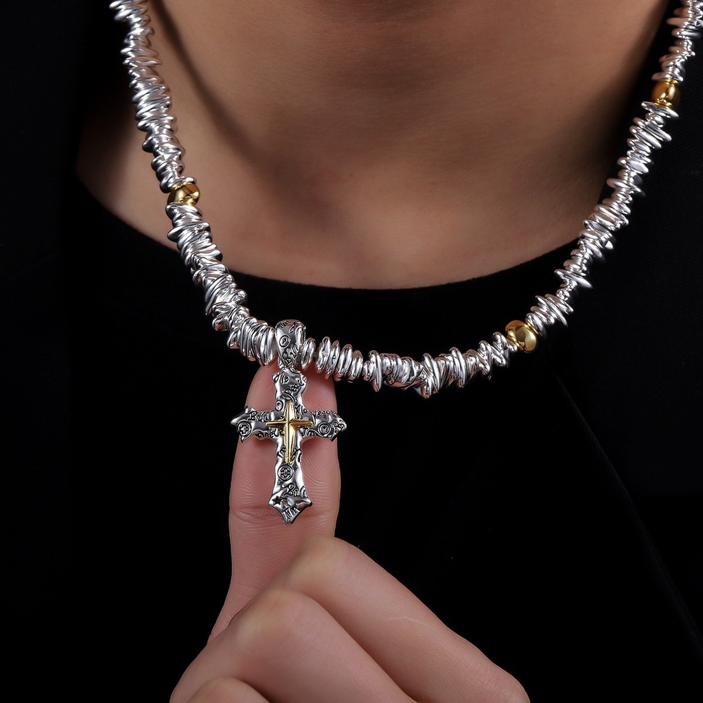 Tel: Anti-Static Black Gallstone Cross สร้อยคอผู้หญิงหรูหรา High-End เสื้อกันหนาวผู้หญิง Clavicle CH