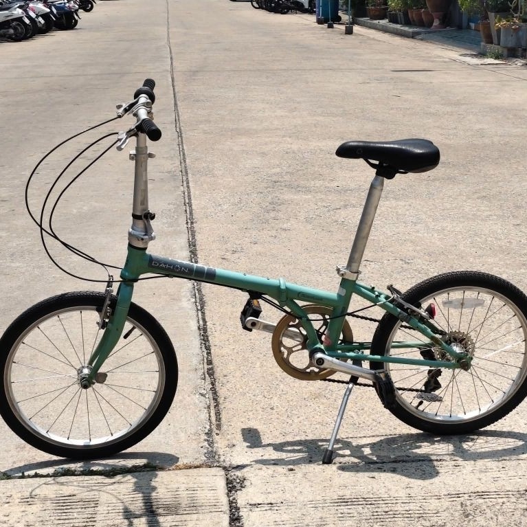 จักรยานพับ Dahon Broadwalk 7 speeds วงล้อ 20 นิ้ว เฟรมเหล็ก Cromoly งานเก่า มือสองจากญี่ปุ่น สภาพสวย