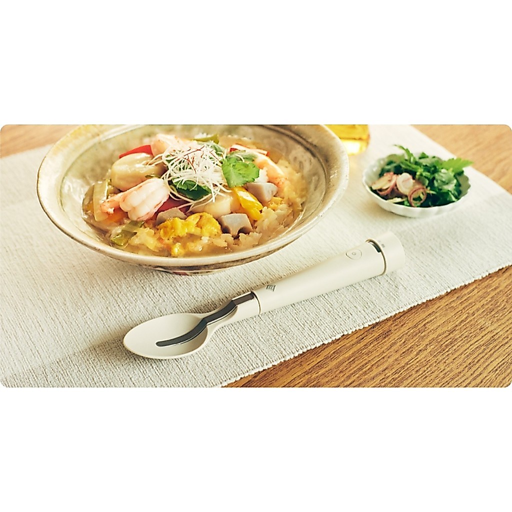 KIRIN Electric Salt Spoon ช้อนเกลืออัจฉริยะ และ Electric Salt Cup ถ้วยเกลืออัจฉริยะ สำหรับผู้ลดโซเดียม นำเข้าจากญี่ปุ่น