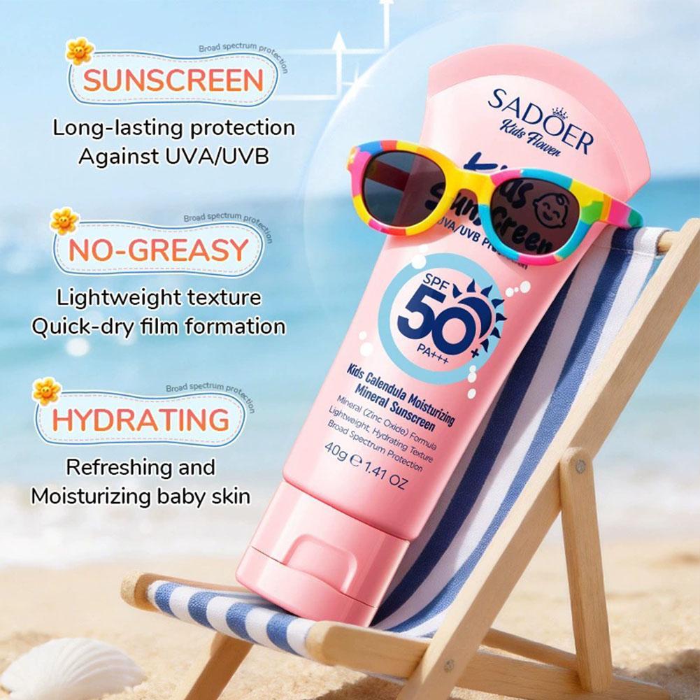 ครีมกันแดดสําหรับเด็ก SPF50 PA+++ ครีมกันแดดสําหรับเด็ก Non-White Basic Skincare ครีมกันแดดสําหรับเด็ก