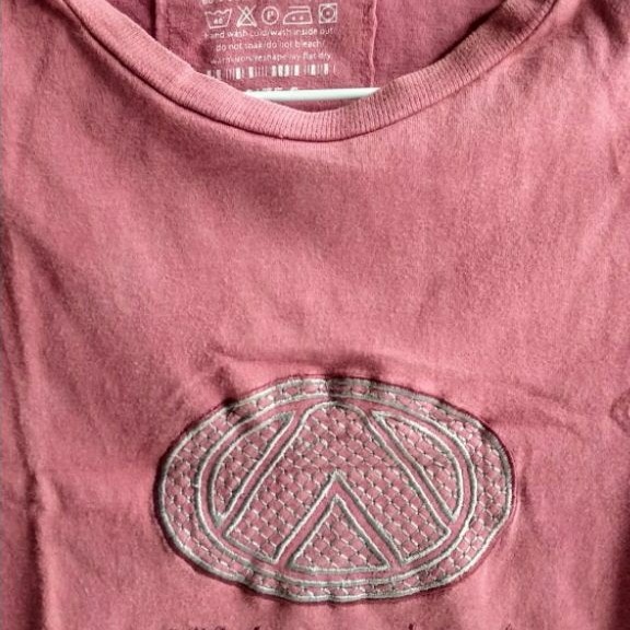 เสื้อยืดโลโก้ EIGER EMBROIDERED