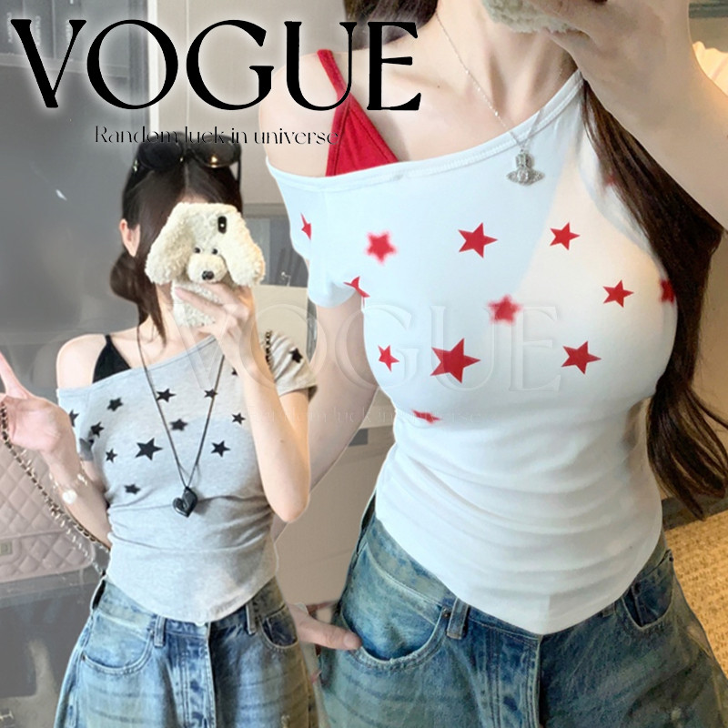 Vogue🌟พร้อมส่ง🌟 เสื้อยืดแขนสั้นปาดไหล่ ดีไซน์แต่งสองชั่น ลายรูปดาวน่ารัก มีฟองน้ำในตัว (FY5122#1)