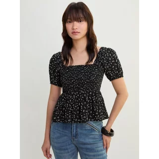 [Pomelo] เสื้อเบลาส์ทรงเพปลัมลายดอกไม้ / Floral Smocked Peplum Blouse