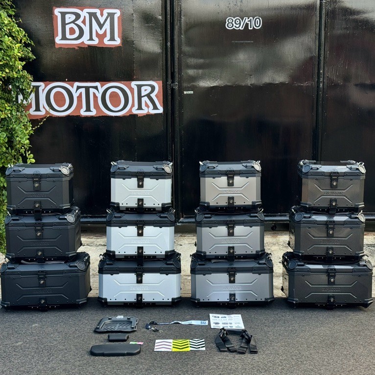 BM MOTOR กล่องท้ายรถมอเตอร์ไซค์ ขนาด 45,55,65 ลาย New!! X2 ปี 2025 (ตัวใหม่)
