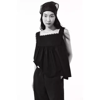 H&M(เอชแอนด์เอ็ม) เสื้อผ้าฝ้ายตกแต่งด้วยลูกไม้ ผู้หญิง 1347220_1