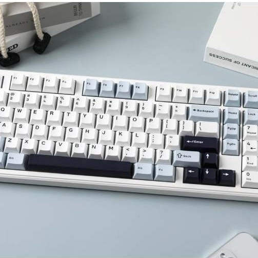 (ส่งต่อ) AULA F99 PRO SKY BLUE SWITCH RGB EN/TH (สีฟ้า-ดำ)