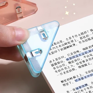 Novvia คลิปหนีบกระดาษพลาสติกใส (ทรงสามเหลี่ยม น่ารัก) - ใช้ตั้งโต๊ะ/เครื่องเขียน/อุปกรณ์การเรียน