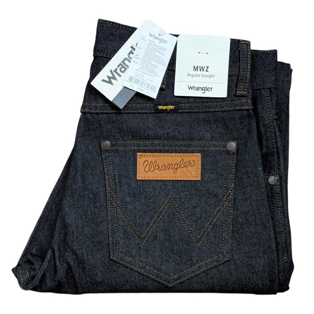 เข้าใหม่ Wrangler MWZ ผ้าดิบ ขาตรง   สียีนส์ผ้าดิบ  13.5 ออนซ์ ไม่ยืด   ปั้นเฟดได้  เป้าซิป  ของแท้จ