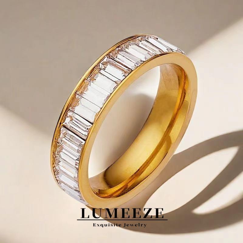 LUMEEZEL แฟชั่นบุคลิกภาพแนวโน้มแหวนสแตนเลส Simple บรรยากาศฝังเพทายแหวนเหล็กไทเทเนียมสําหรับผู้ชายผู้หญิงกันน้ํา Non Tarnish ทุกวัน All-Match เครื่องประดับ 37-E #
