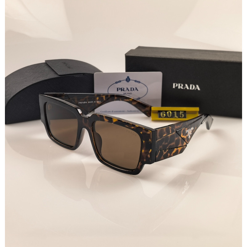 2026 Prada แฟชั่น Acetate แว่นตากันแดดกรอบหนา Tortoiseshell แว่นตากันแดดผู้ชายผู้หญิงสไตล์เดียวกันแว