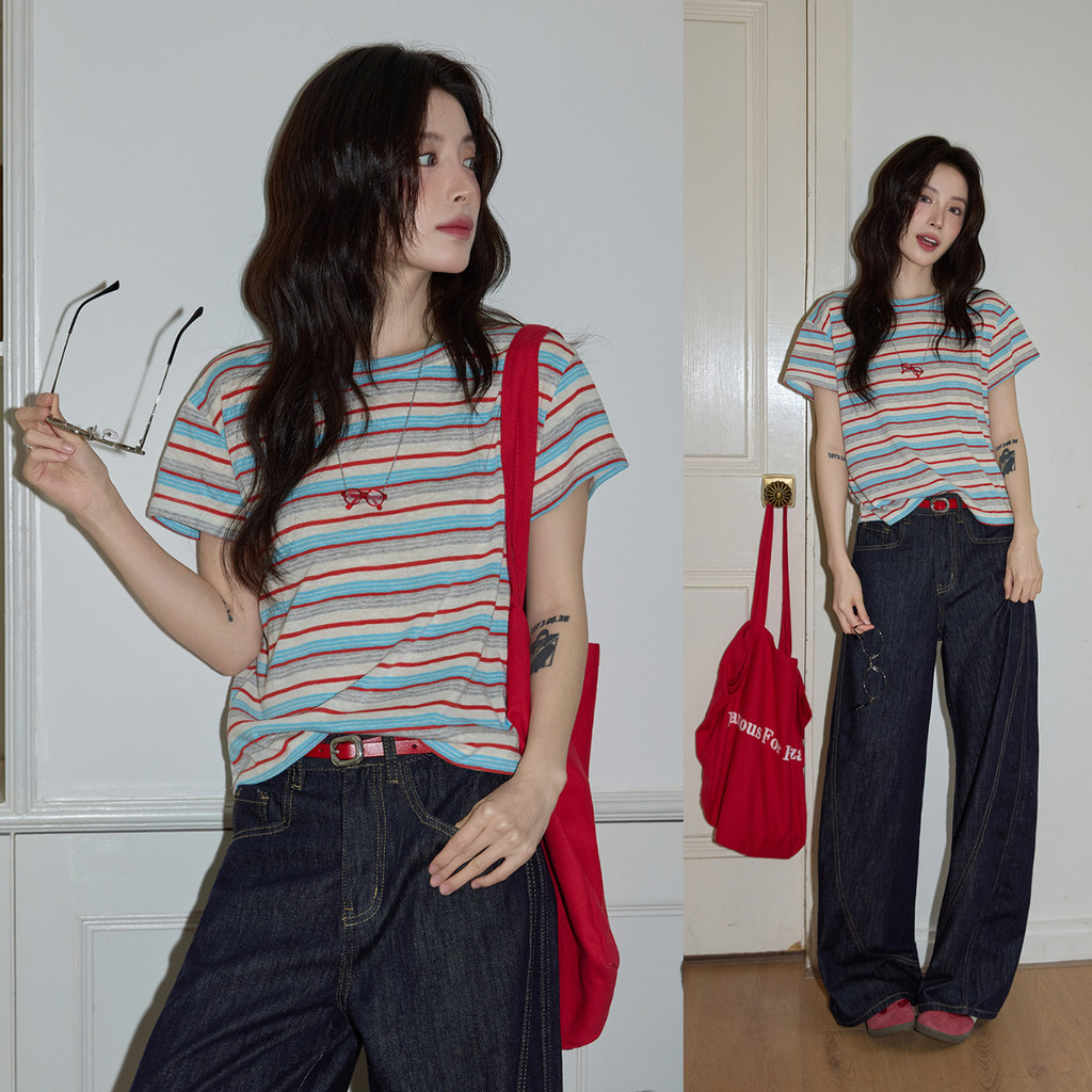 ฤดูร้อนใหม่ผู้หญิงลายลําลองย้อนยุครอบคอแขนสั้นเสื้อยืด