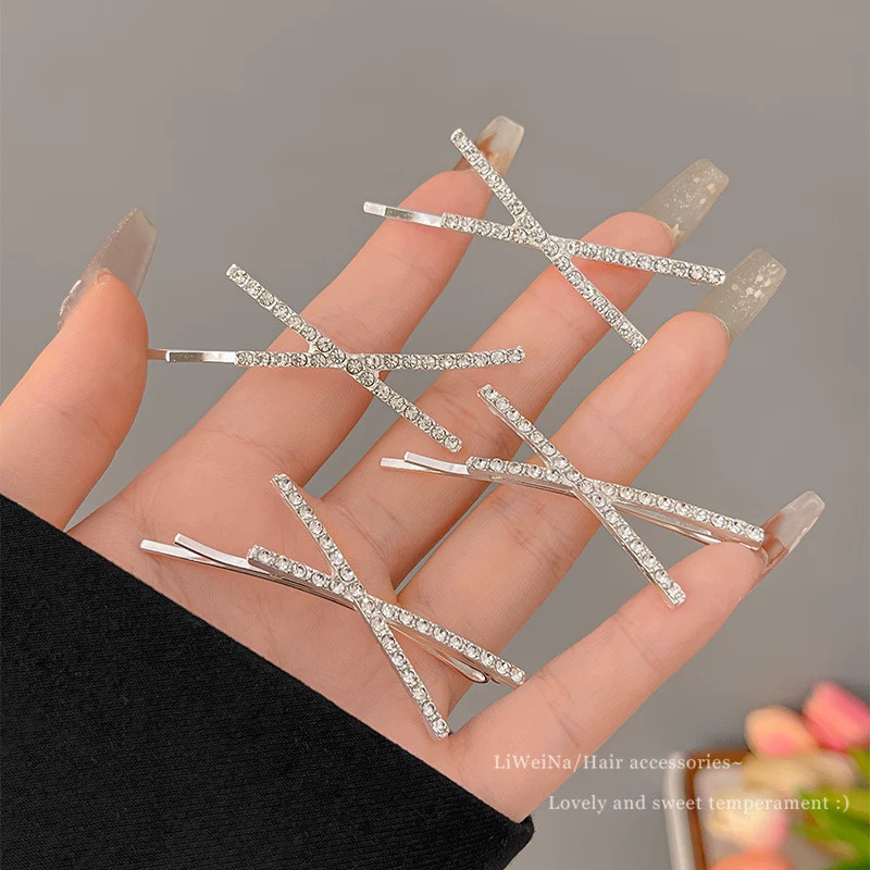 สไตล์เกาหลี Instagram-worthy, Cross-over, กิ๊บติดผม Rhinestone หรูหรา, คลิปเดี่ยวเรียบง่ายและประณีตสําหรับ Tidy Up Stray Hairs