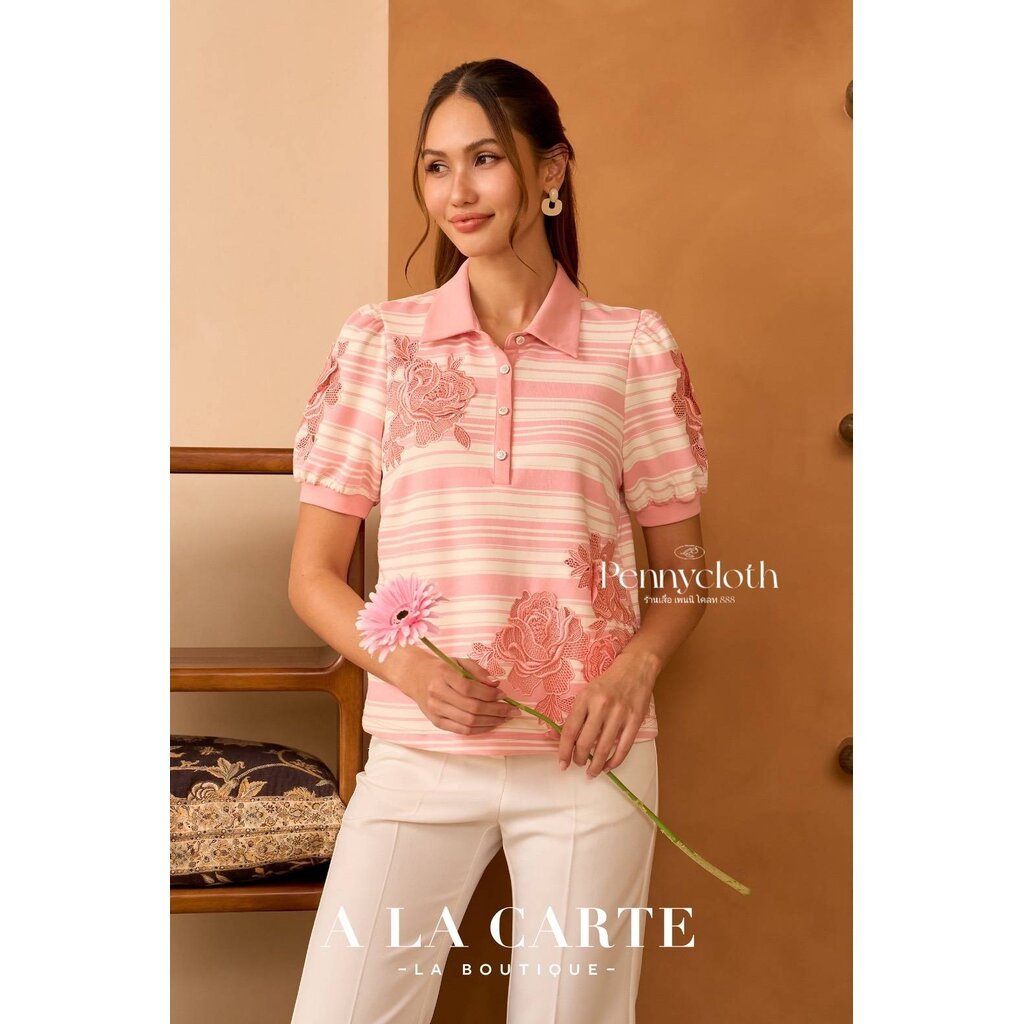 70035 เสื้อยืด A La Carte คอปก งานปักฉลุทอลูกไม้ เนื้อผ้าคอตตอนลายริ้ว นุ่มใส่สบาย ขนาด M 40, L 42, 