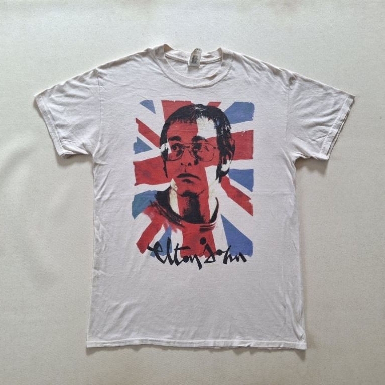 ของแท้ 100% GILDAN DELTON JOHN TSHIRT