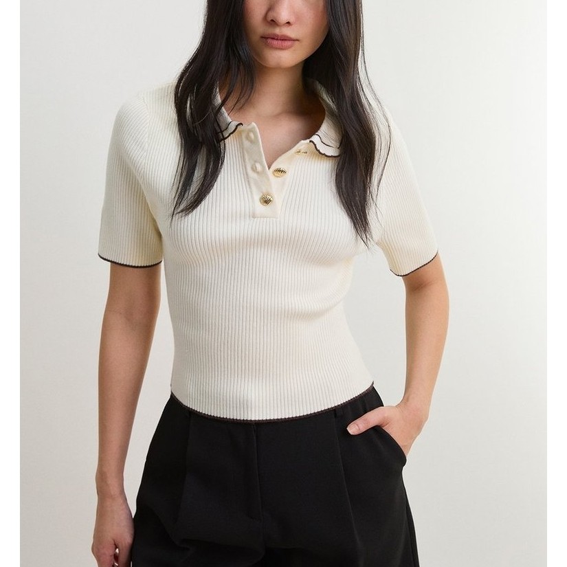 [Pomelo] เสื้อโปโลถักขอบตัดกัน / Contrast Trim Polo Knitted Top