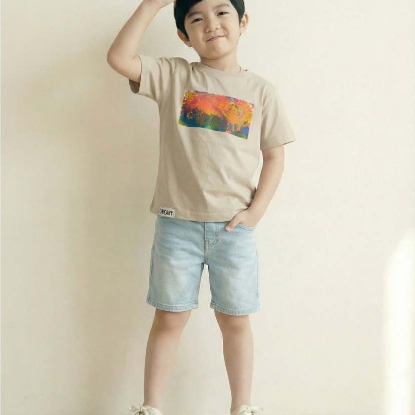 LINEARY LMK001 เสื้อยืดเด็ก ผ้าคอตตอนแท้ 100% เกรดพรีเมี่ยม ดีไซน์ด้วยน้องๆจิตกรน้อย ใส่สบายตัว