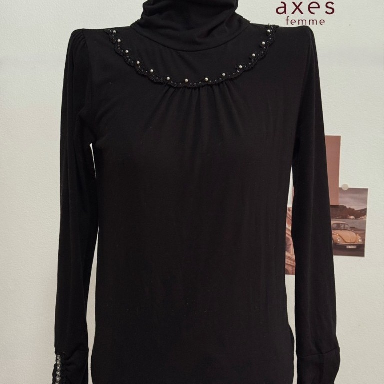 K48 แบรนด์ axes femme อก32-38 ยาว23 สีดำ เสื้อคอเต่า