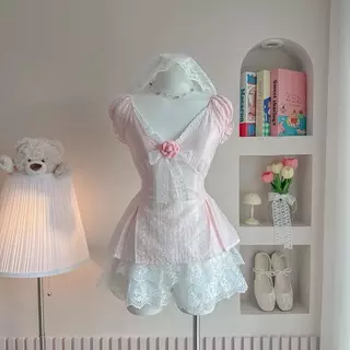Camellia pastel เสื้อแขนตุ๊กตา กางเกงลูกไม้ น่ารัก