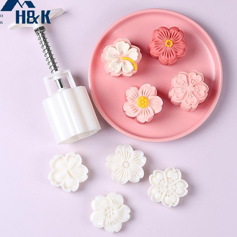 [H&K] 4 ชิ้น/เซ็ต Mooncake แม่พิมพ์ Cherry Blossom ดอกไม้ซากุระรูปแบบแสตมป์มือกดแม่พิมพ์ Plungers Pastry เครื่องมือ {th}