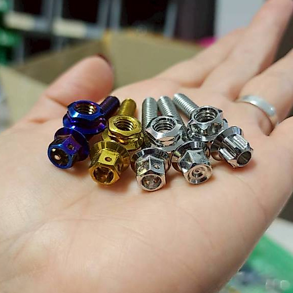น็อตยึดมือลิงหลัง+ตัวเมียกันคลาย 1 ชุด สแตนเลสแท้304 สำหรับมอเตอร์ไซค์