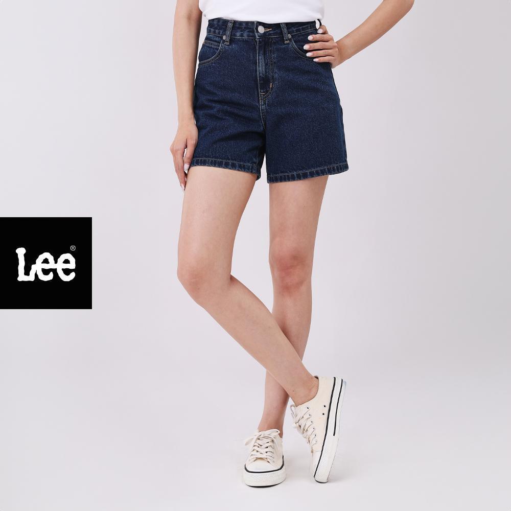 LEE กางเกงยีนส์ขาสั้นผู้หญิง เอวกลาง ทรงตรง รุ่น LE S126WSHOF09 สียีนส์เข้ม