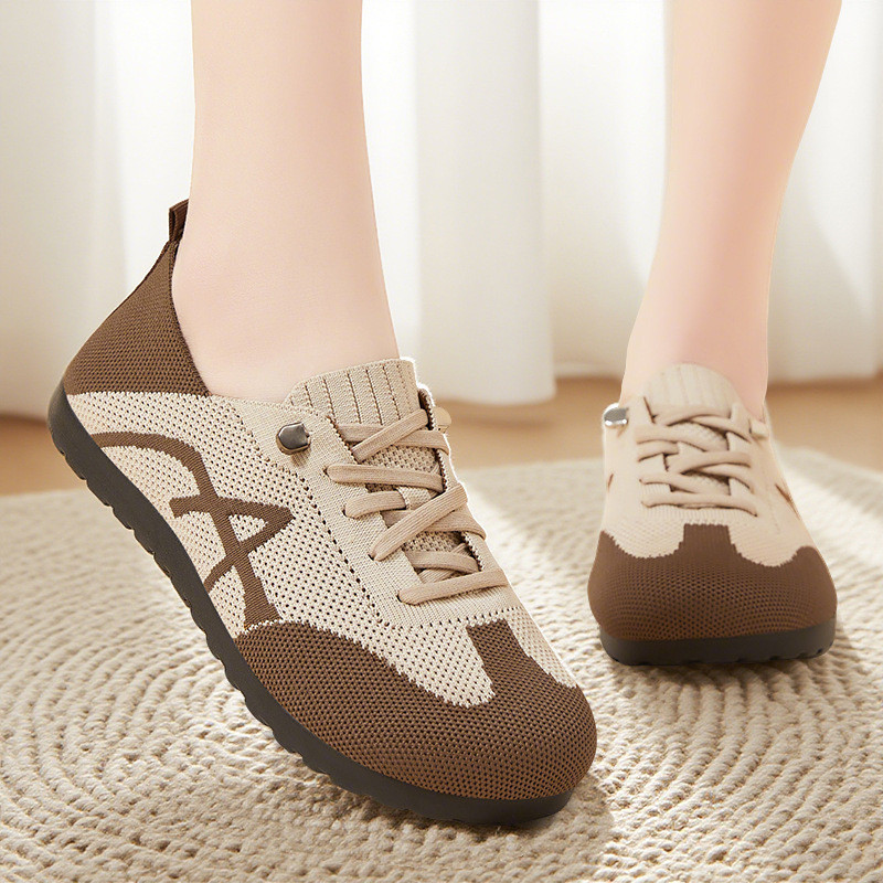 รองเท้าผู้หญิงฤดูใบไม้ผลิสไตล์ใหม่ Retro รองเท้าเทรนนิ่งเยอรมัน Breathable One-Pedal Polyurethane รองเท้าลําลองการจับคู่สี All-Match กีฬารองเท้า