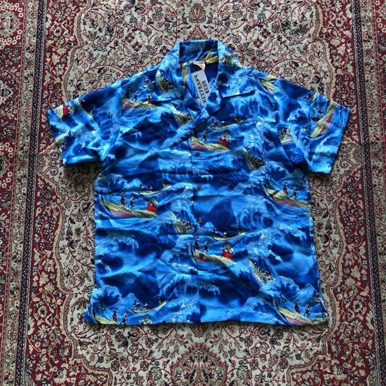 KEMEJA ชิ้นการ์เมนท์ disney hawaiian shirt Vintage Hawaiian Vintage hawaiian Vintage disney HI107