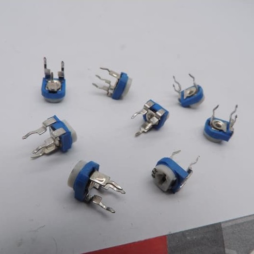 VR 200 โอห์ม 201 Trimpot Trimmer Variable Resistor VR RM065 RM-065