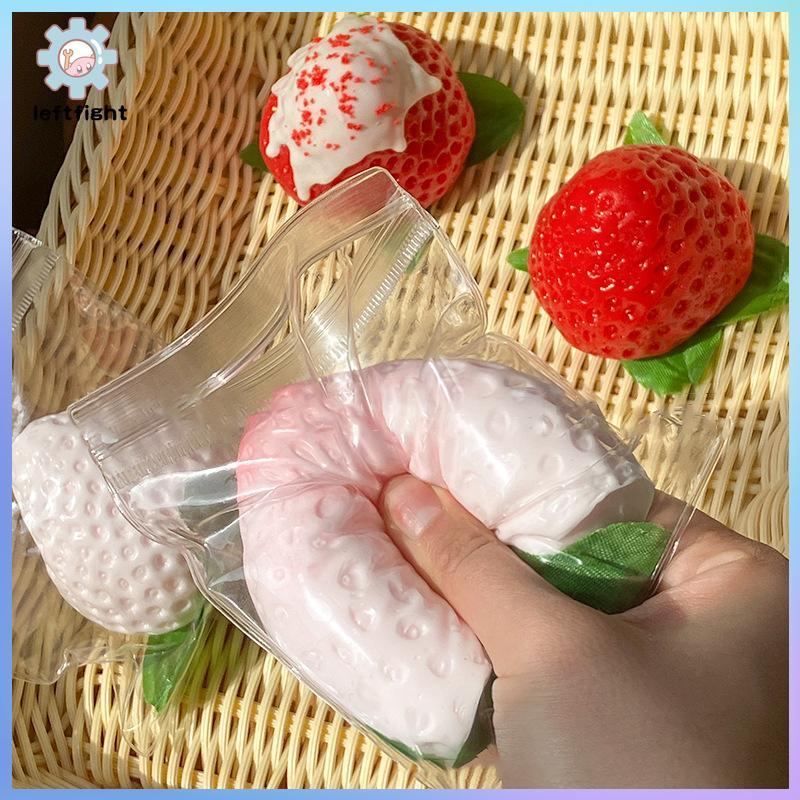 LEFT 1 PC น่ารักสตรอเบอร์รี่บีบซิลิโคนบีบของเล่น TPR Fidget Sensory ของเล่นความเครียดบรรเทา Vent Joking ความเครียดบรรเทาของเล่นตลก GHT