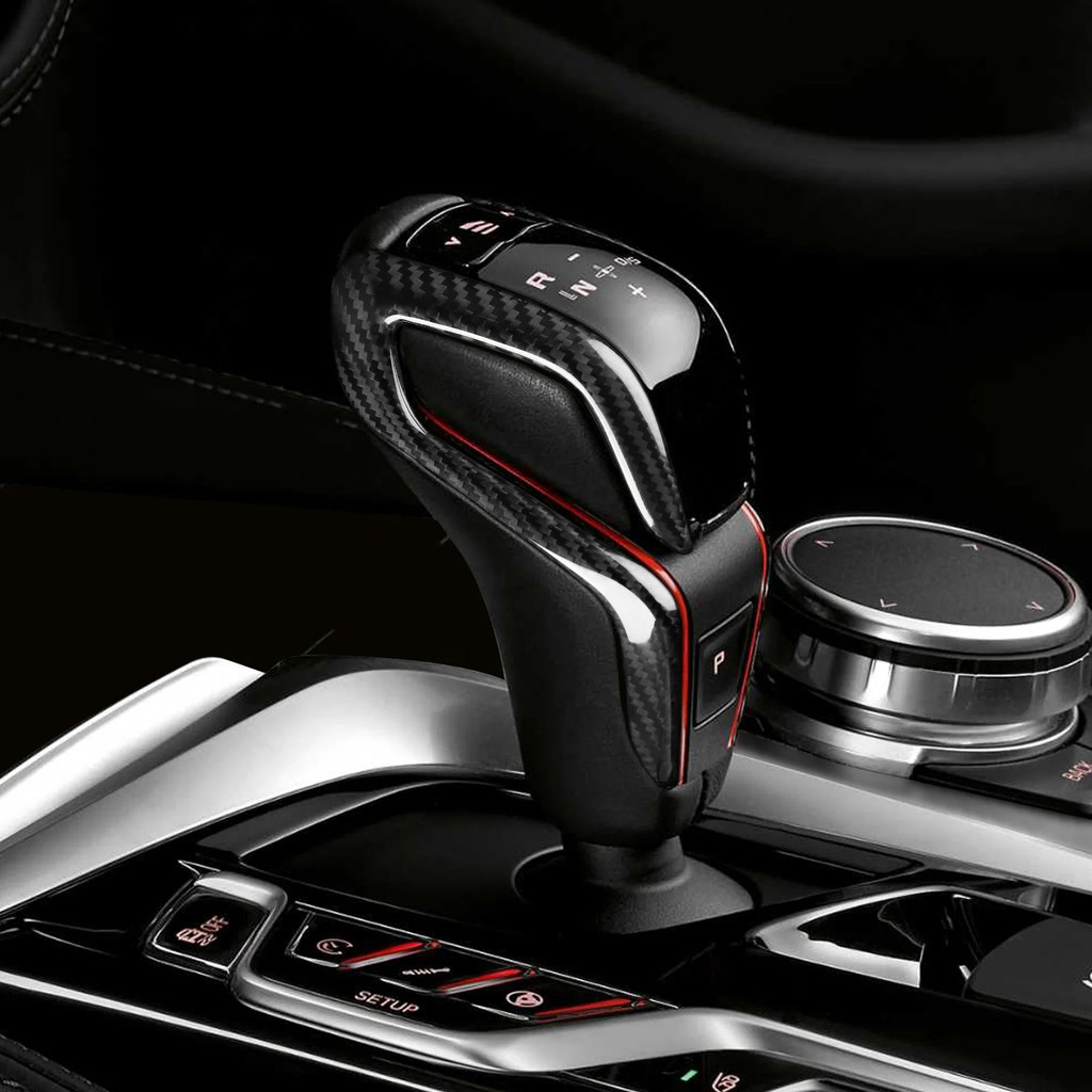 รับประกัน 3 ปีคาร์บอนไฟเบอร์รถ Shift Knob เปลี่ยนชิ้นส่วนภายในอัตโนมัติสําหรับ BMW F90F91F9X M5M8 X3