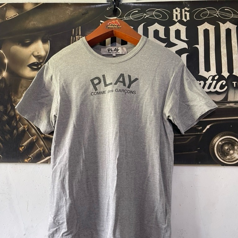 เสื้อยืด Play cdg***