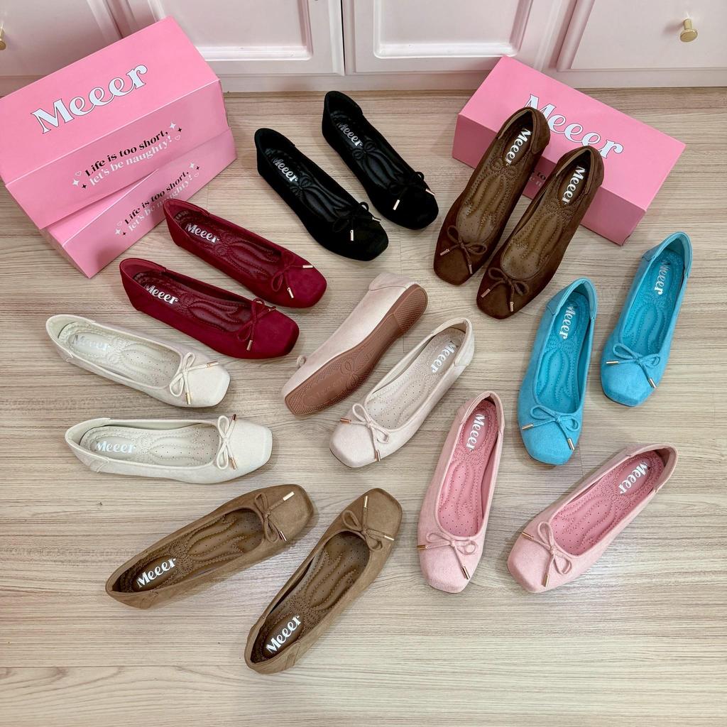 รองเท้าคัตชู  Meeer Your Daily Bow รุ่นหนังกลับ รองเท้าผูกโบว์ ทรงบัลเล่ห์ พื้นนิ่ม ใส่สบาย