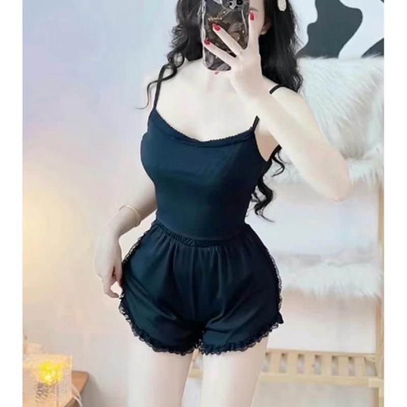 A72z set เสื้อยืดผู้หญิง 2 ชิ้น พร้อมกางเกงขาสั้นลูกไม้ รุ่นใหม่