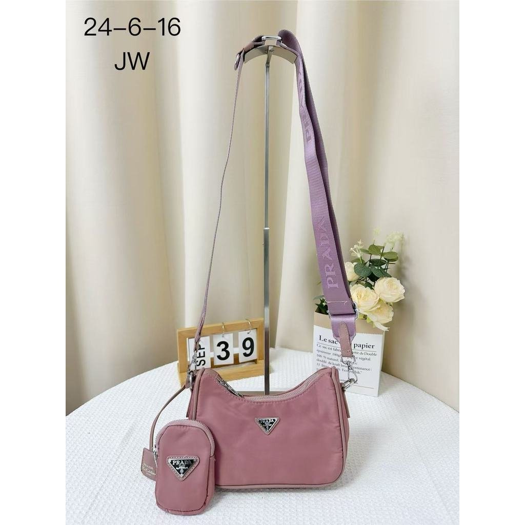 กระเป๋า Prada/กระเป๋าถือ Prada กระเป๋าสะพายไหล่กระเป๋าผู้หญิงกระเป๋าโซ่ Tote bag Underarm bag All-Ma