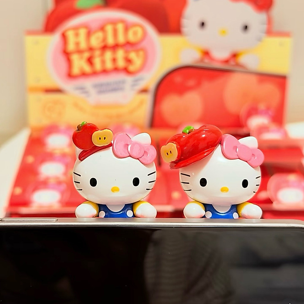 {พร้อมส่ง! } [ เลือกตัวได้] Hello Kitty Pippers คอลใหม่ล่าสุด!! ตัวแปะโทรศัพท์คิตตี้คอลแอปเปิ้ล