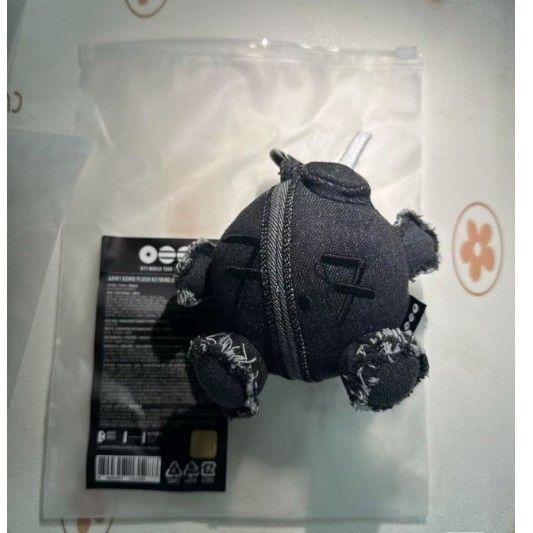 พวงกุญแจตุ๊กตาBlackBombของBTSของแท้,พวงกุญแจจี้รูปเตาที่ได้รับอนุญาตอย่างถูกต้อง