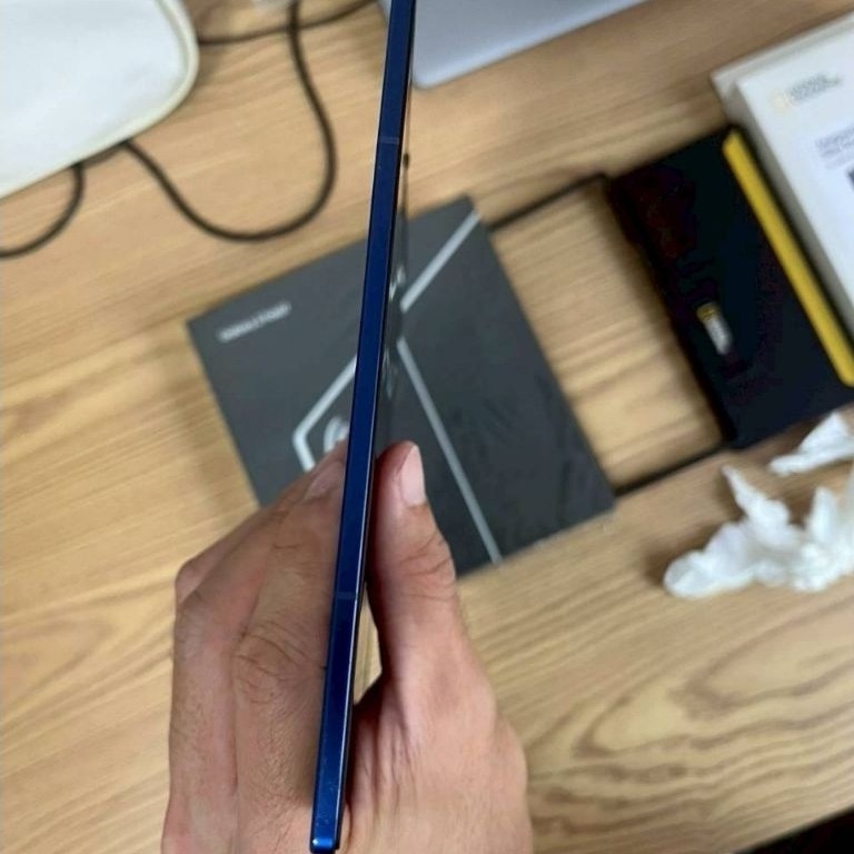 Galaxy z fold 7 Navy 16 GB/1 TB แถมเคส National มูลค่า 1,600 บาท