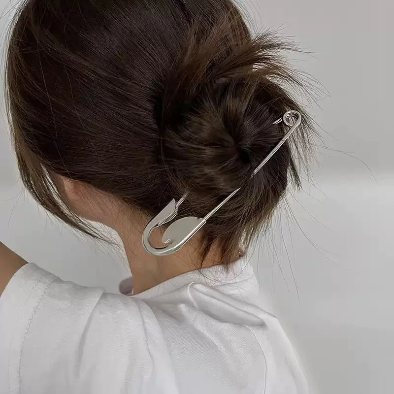 Niche Design Fashion Large Pin Plate Hair Clip กิ๊บติดผมแบบครึ่งผูกสุดเก๋