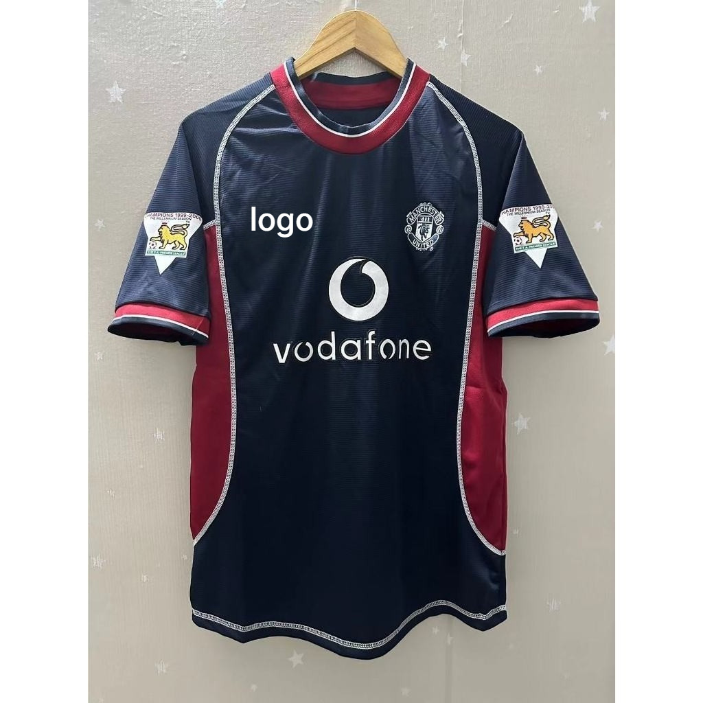 ขายดี 2000-2001 เสื้อฟุตบอลแมนยูย้อนยุค – เสื้อยืดที่กําหนดเอง (คุณภาพสูงสุด)