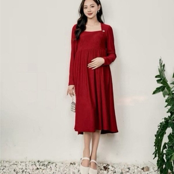 ชุดเดรส Jolie ออกแบบ LACHIC v28